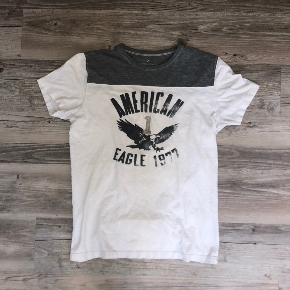 American Eagle T-Shirt